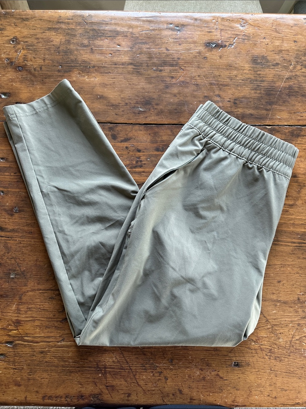 Women's Olive Green Cropped Elastic-Waist Pants